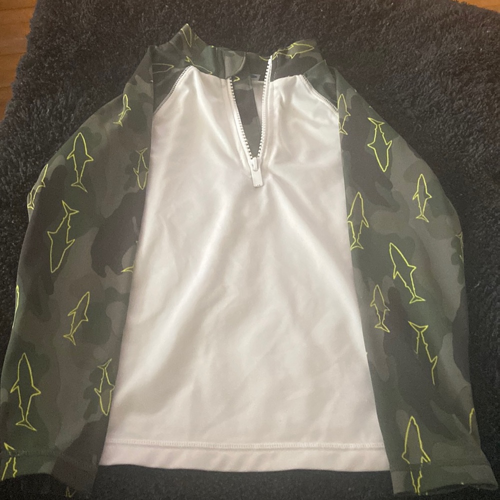 Swim top rash guard long sleeve top